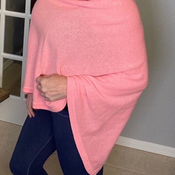 Lilly Pulitzer Cashmere Poncho Wrap Sweater - Picture 7 of 9